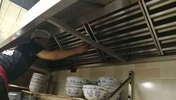 油煙凈化器進(jìn)煙口