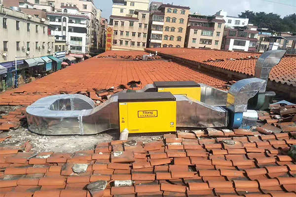 UV光解油煙凈化器特點(diǎn) UV光解油煙凈化器特點(diǎn)